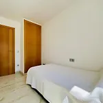 Gala Costabravasi Apartment