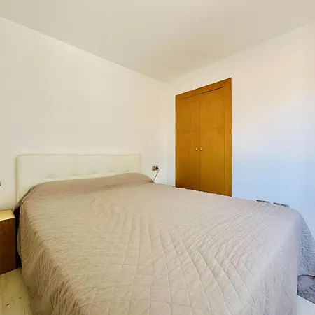 Gala Costabravasi Apartment *